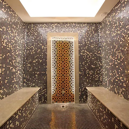 Western & Residences Hotel