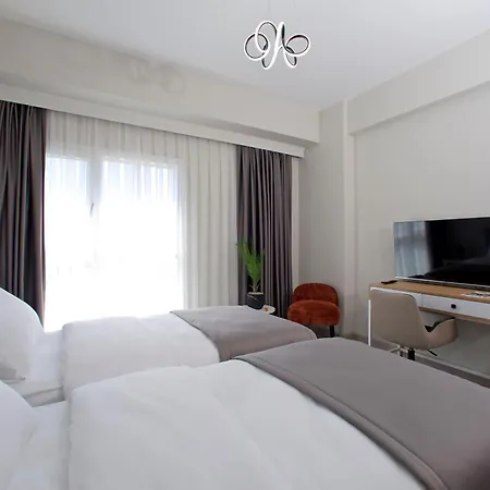 Hotel Western & Residences