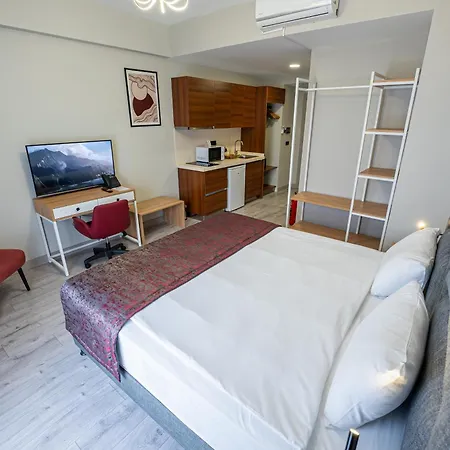 Western & Residences Hotel