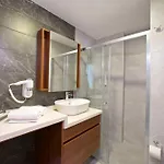 Western & Residences 4*