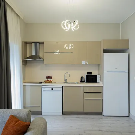 Western & Residences 호텔