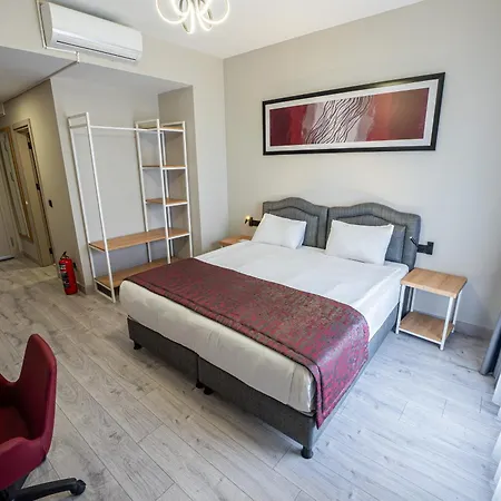 호텔 Western & Residences 4*