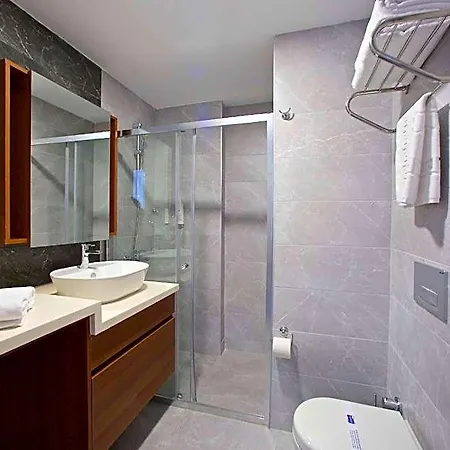 Western Hotel&residences 4*