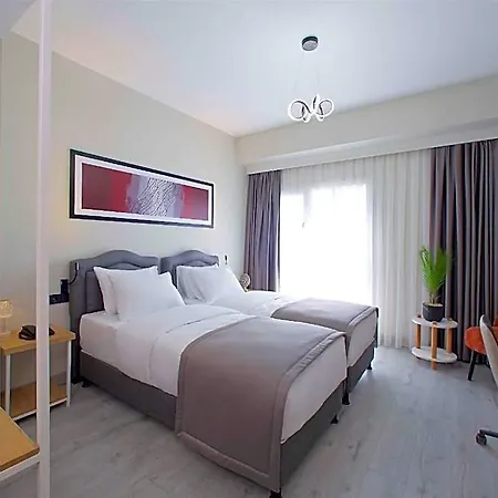 Western Hotel&residences Otel 4*