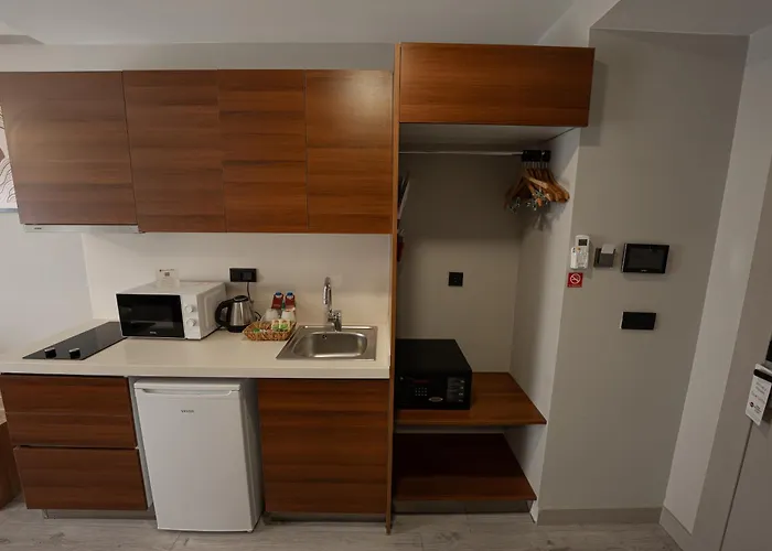 Western & Residences