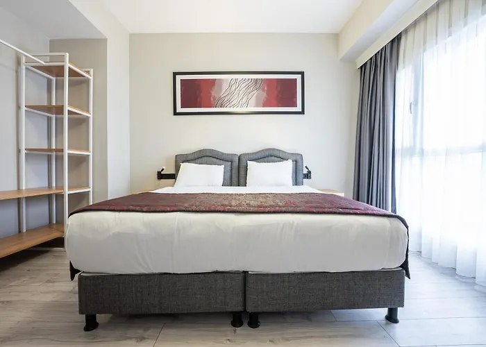 Western & Residences